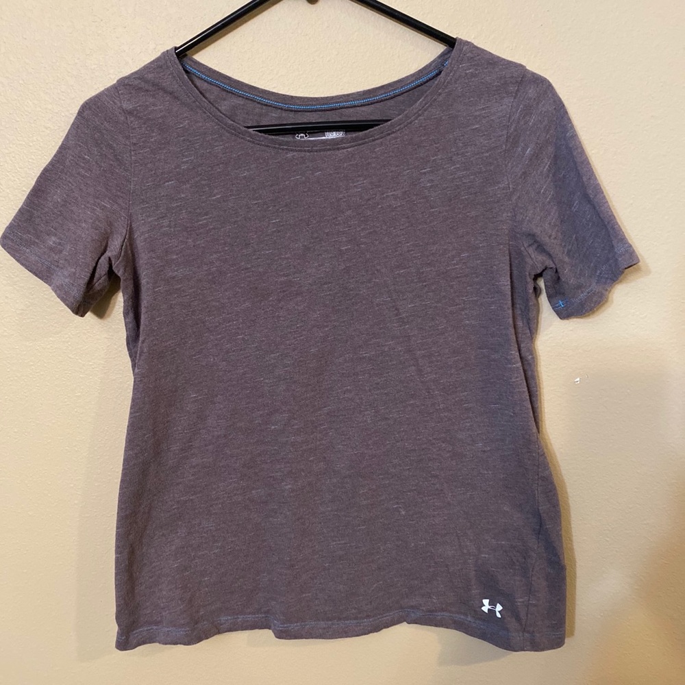 Under Armour t shirt youth large grey